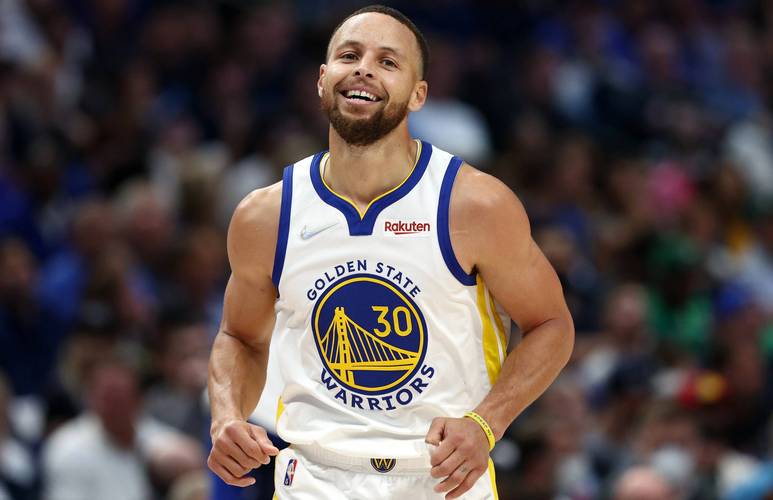 网球ATP年终总决赛：辛纳夺冠（辛纳问鼎ATP年终总决赛）