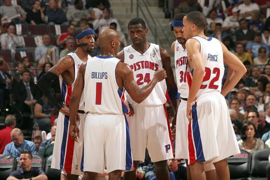 马尔基西奥玩皇马传奇二选一：C罗＞齐达内、大罗（马尔基西奥评皇马传奇：C罗力压齐达内与大罗）