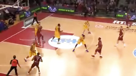 伤愈后他成为球队最稳一环（伤愈归来，他成了球队的定海神针）