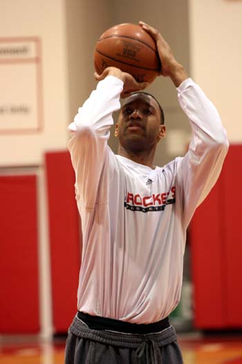 征战全运会受伤，彭啸：伤势还可以，需要休整一个月（全运会赛场受伤，彭啸：伤情无大碍，将休养一月）